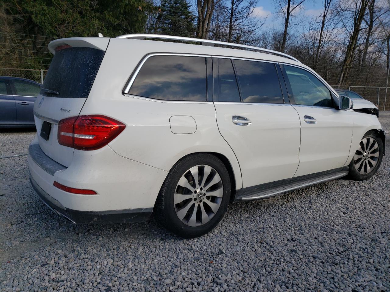 VIN 4JGDF6EE1HA954782 2017 MERCEDES-BENZ GLS-CLASS no.3