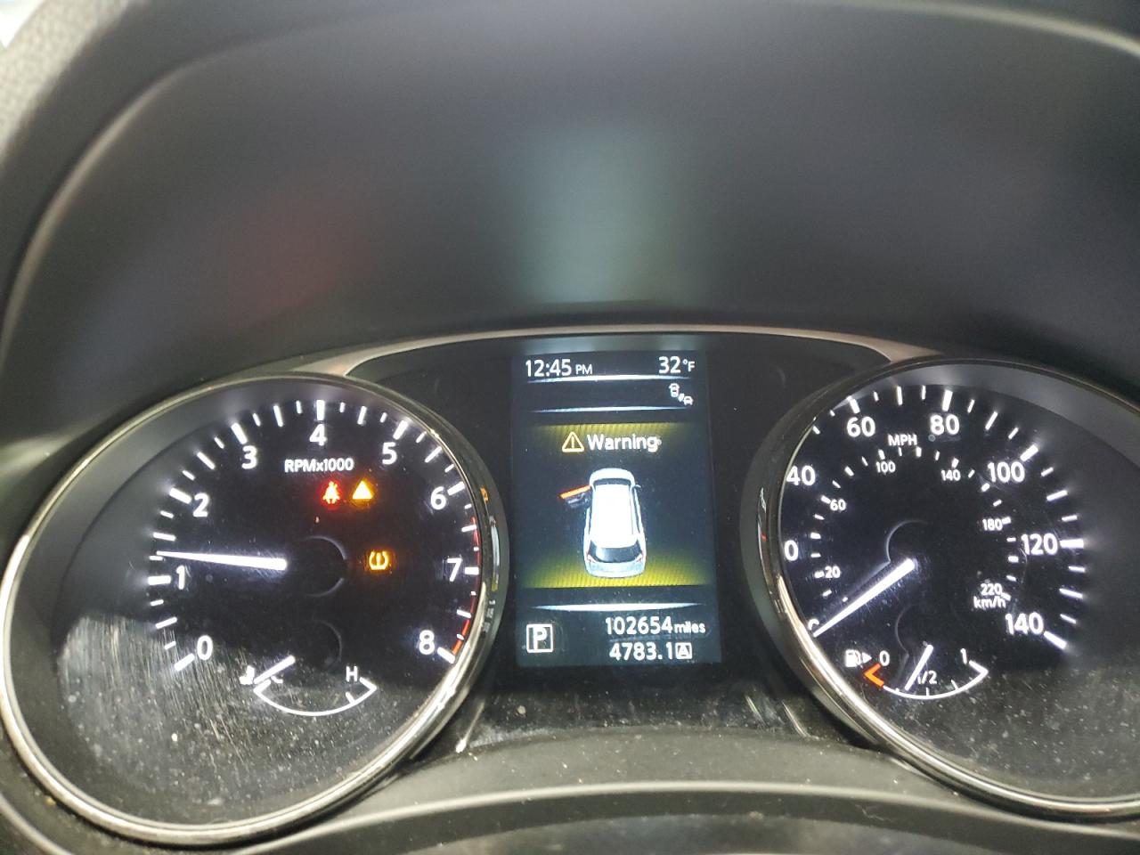2016 Nissan Rogue - Image 9