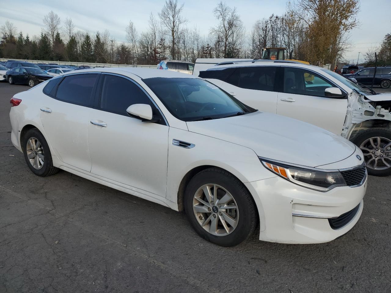 2016 Kia Optima - Image 4