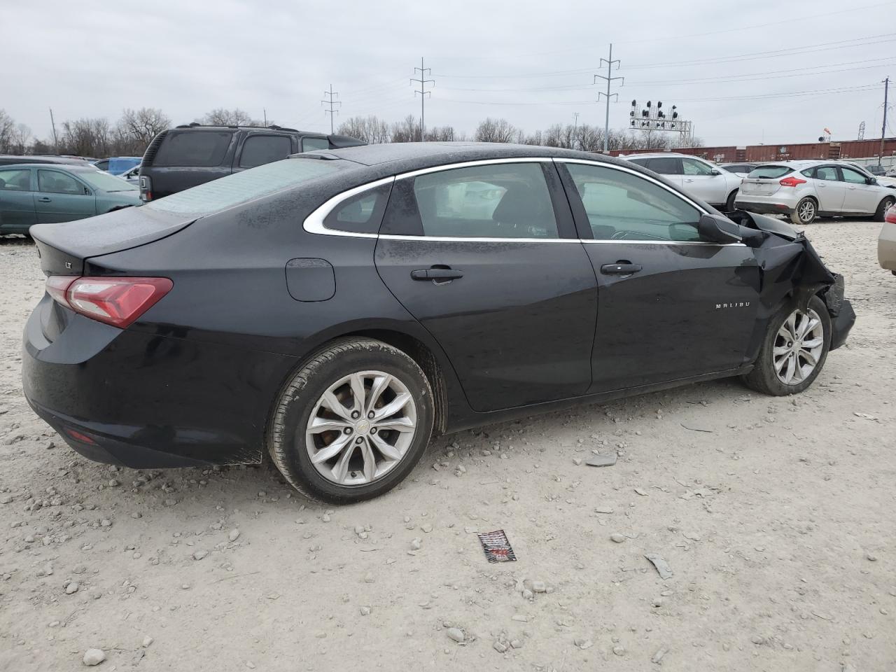 2019 Chevrolet Malibu - Image 3