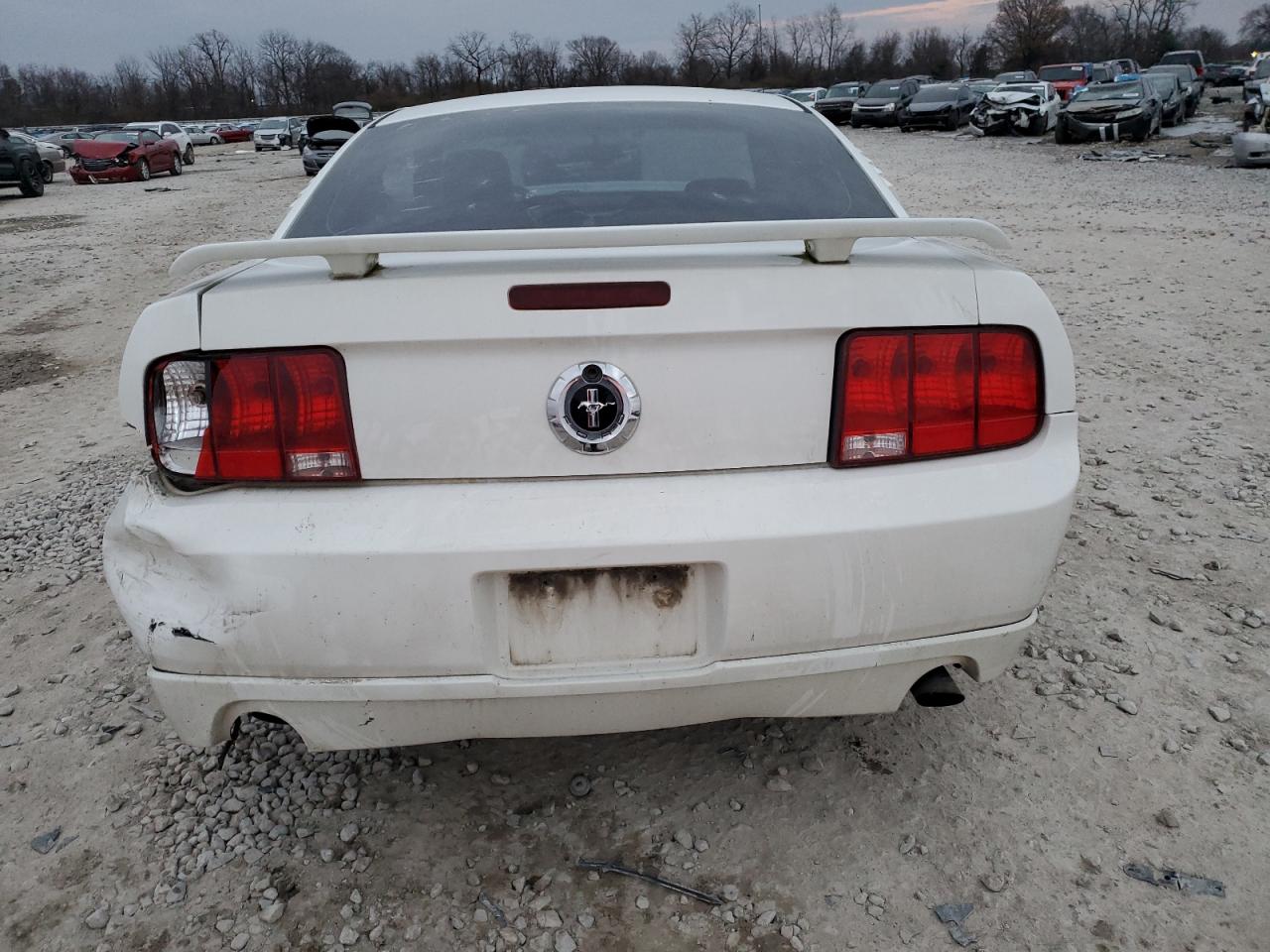 2006 Ford Mustang - Image 6