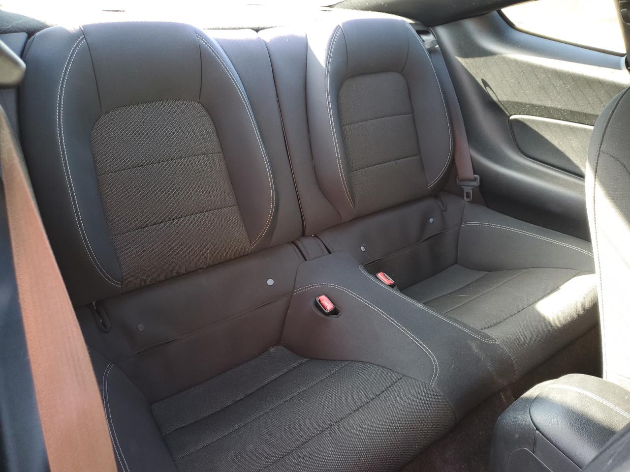 2015 Ford Mustang - Image 10