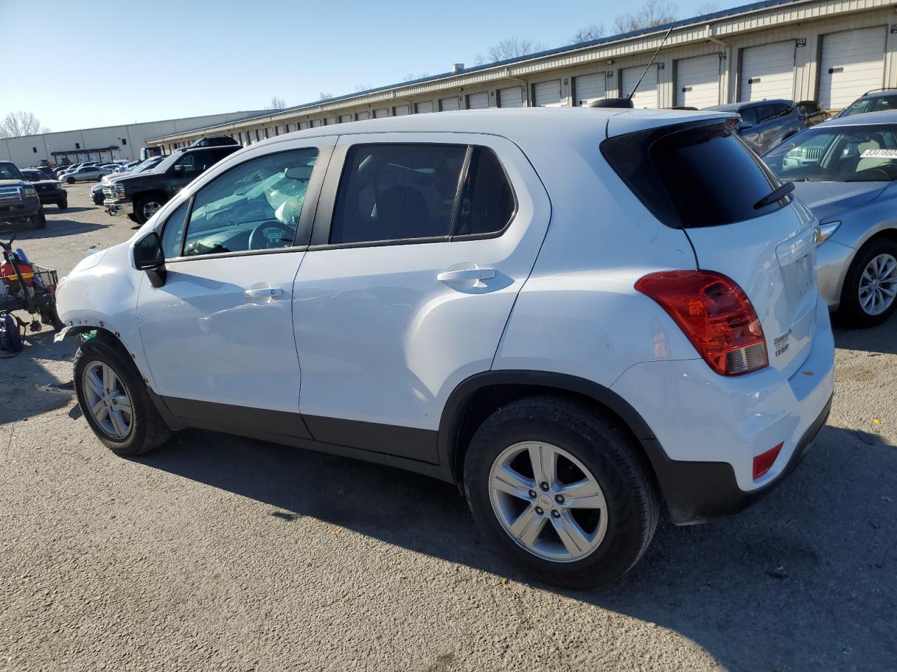 2021 Chevrolet Trax - Image 2