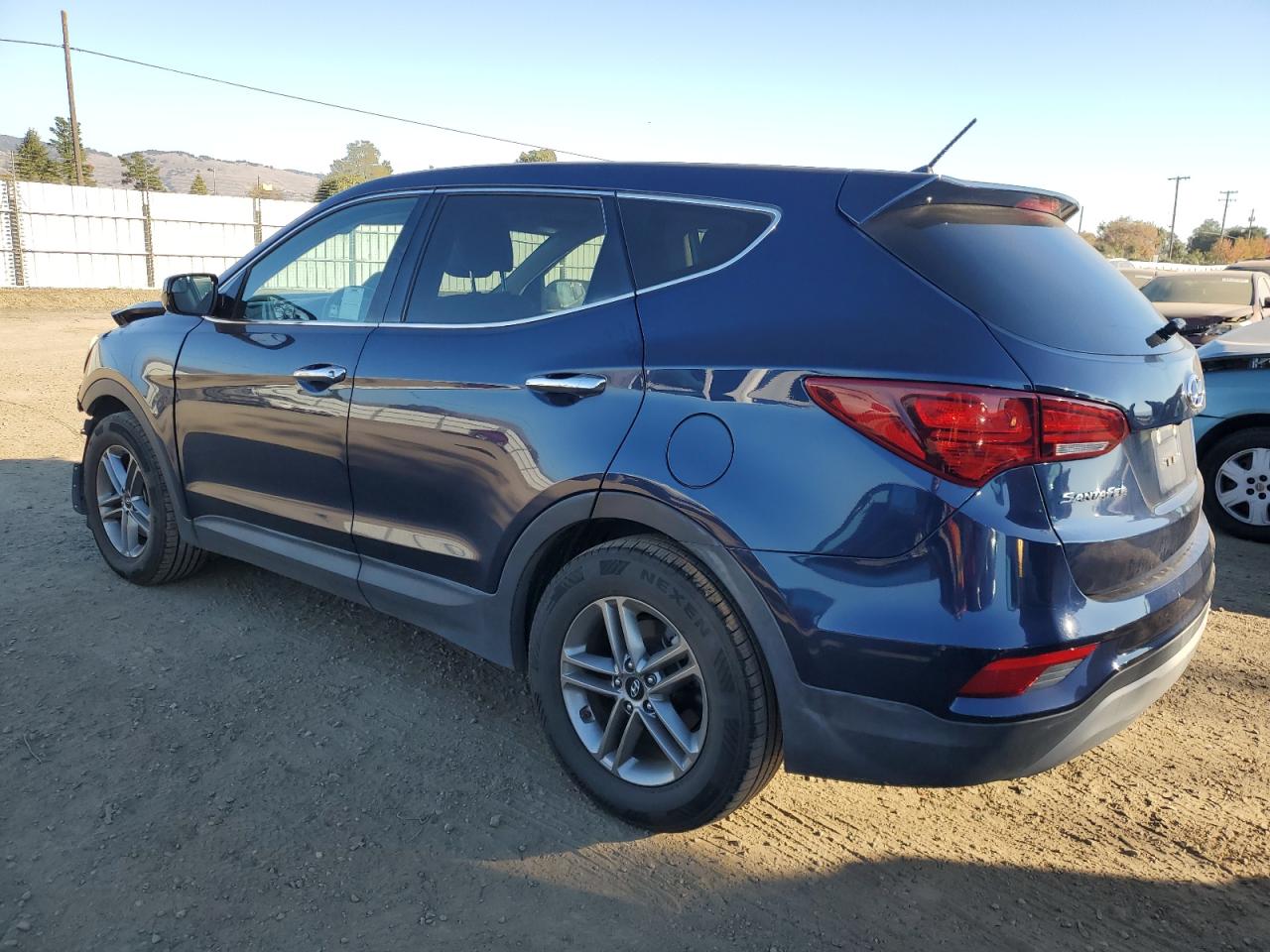 VIN 5XYZT3LB1JG564510 2018 HYUNDAI SANTA FE no.2