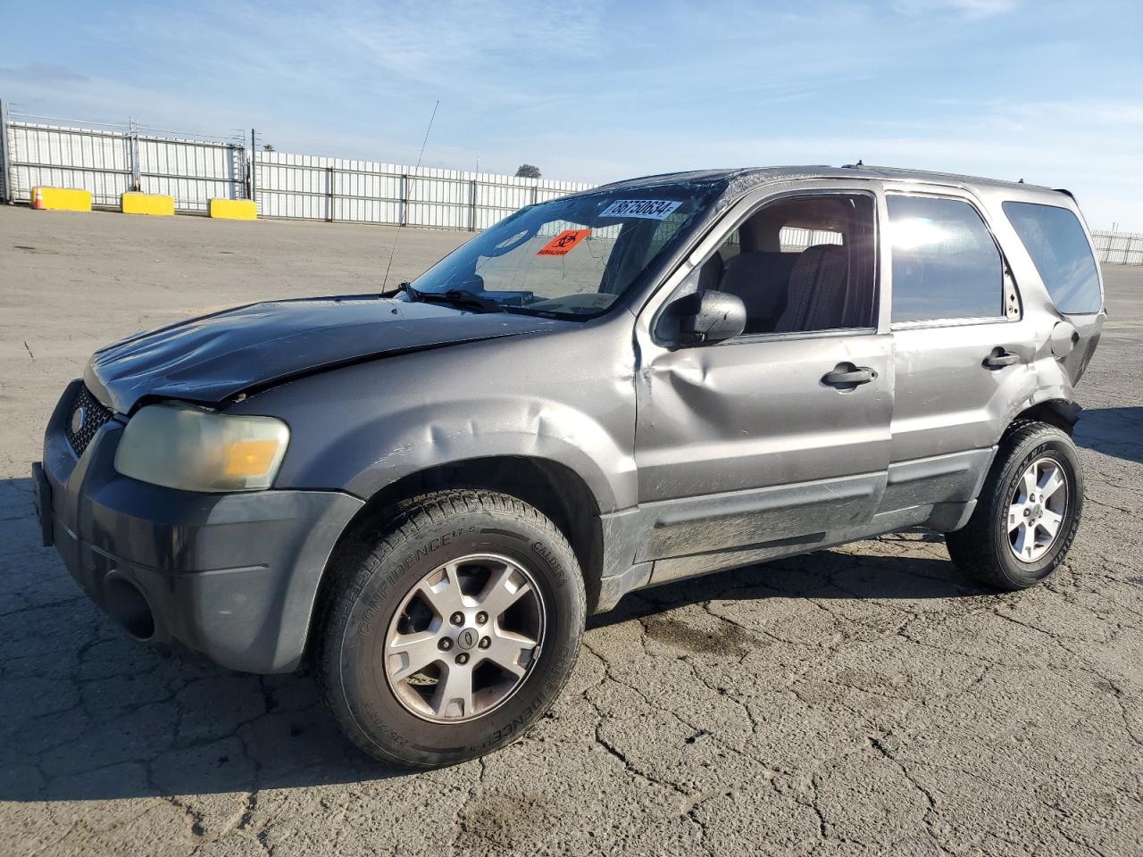 2005 Ford Escape - Image 1