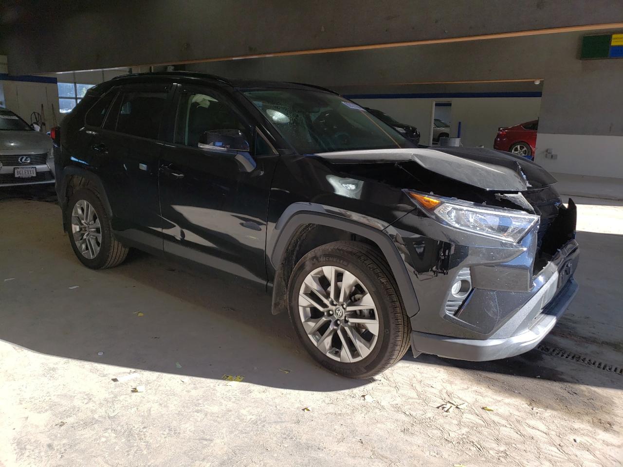 2020 Toyota RAV 4 - Image 4