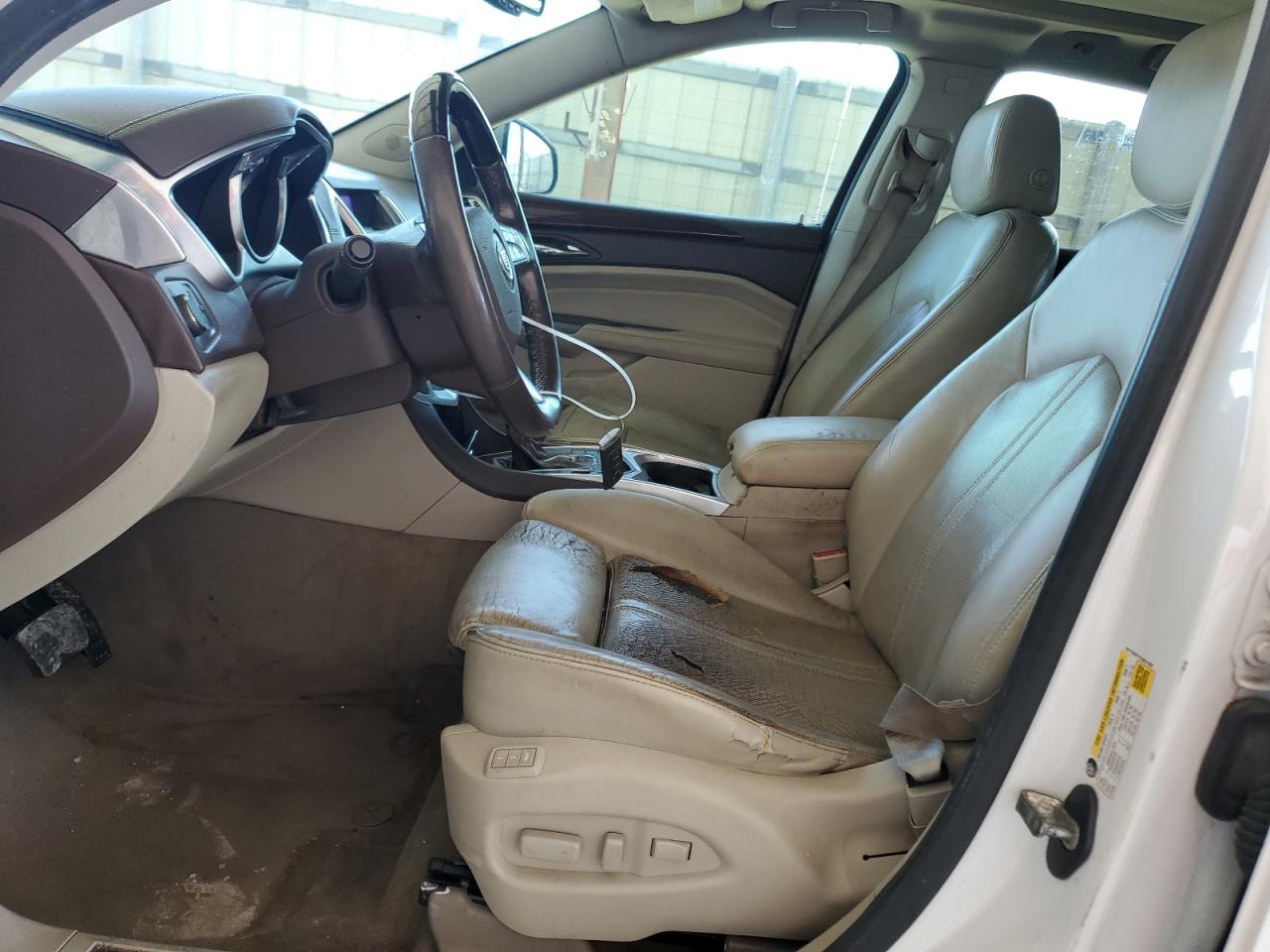 2012 Cadillac SRX - Image 7