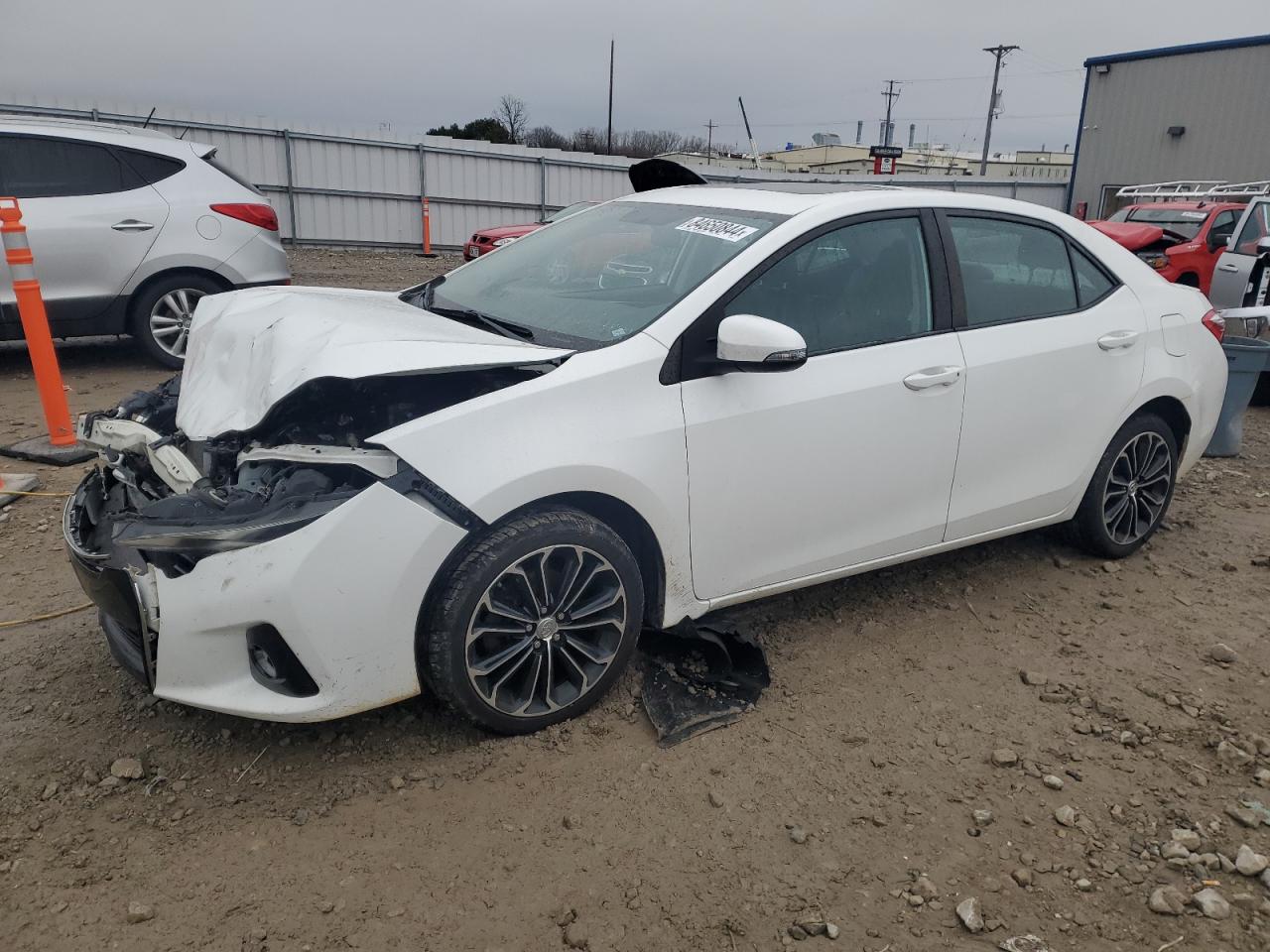 VIN 2T1BURHE4GC567393 2016 TOYOTA COROLLA no.1