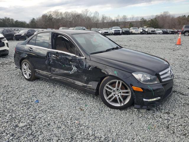  MERCEDES-BENZ C-CLASS 2013 Czarny