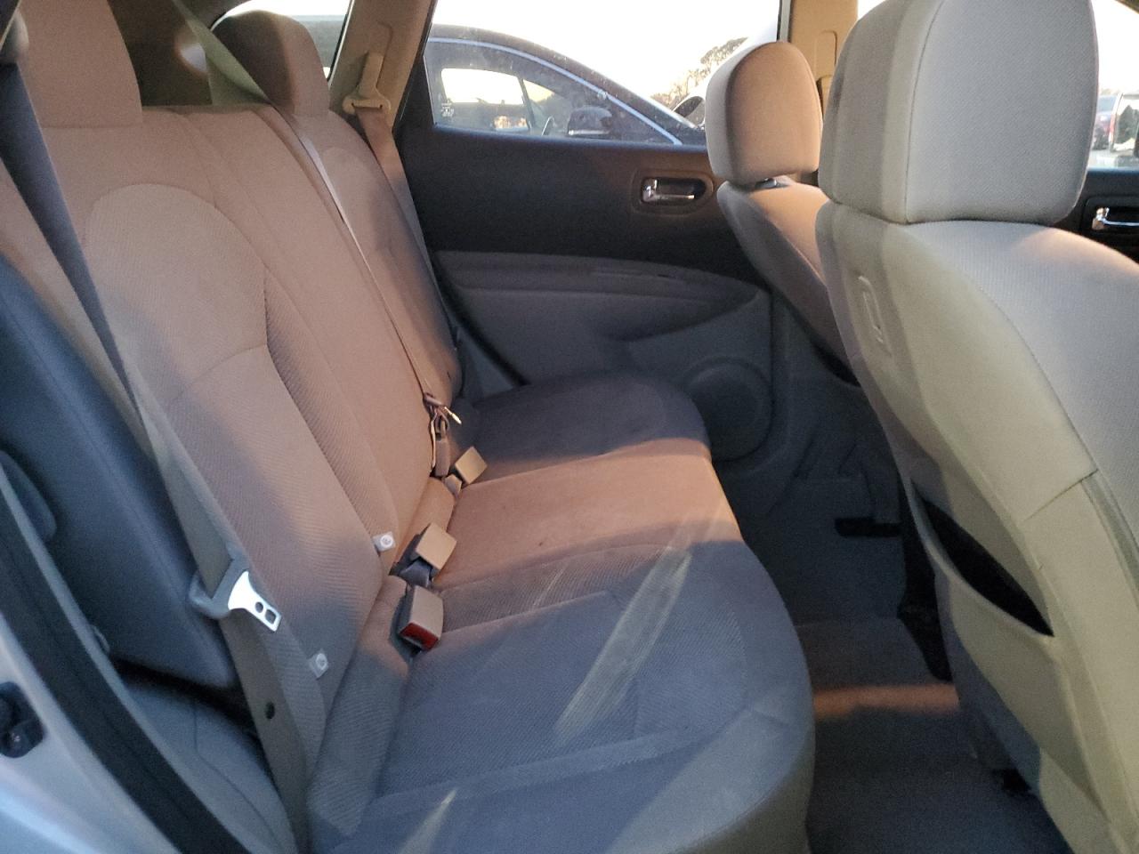 2013 Nissan Rogue - Image 11