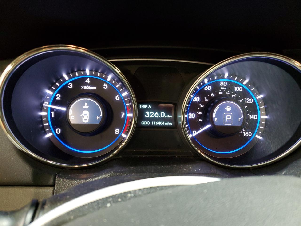 2012 Hyundai Sonata - Image 9