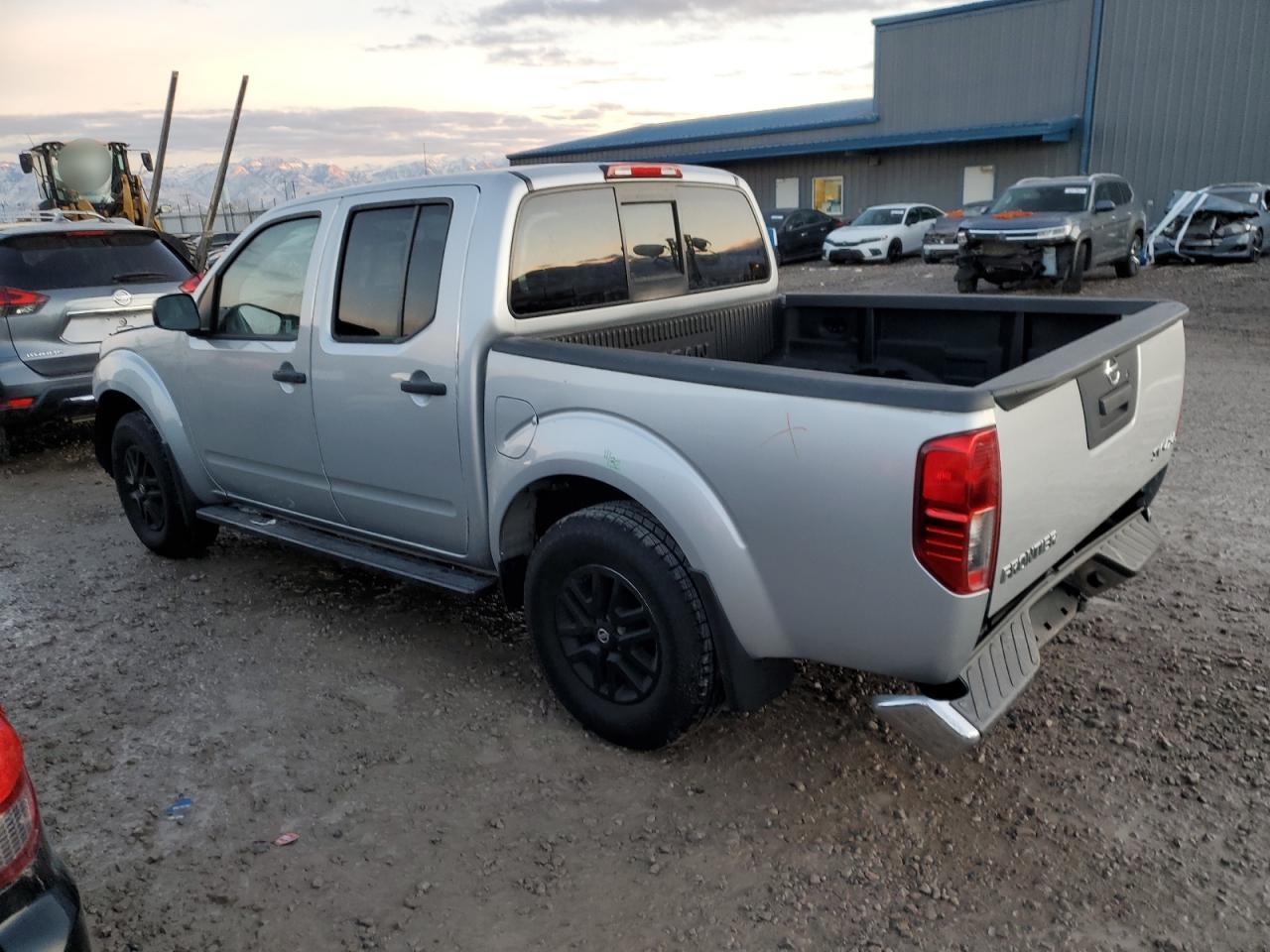 2019 Nissan Navara (Frontier) - Image 2