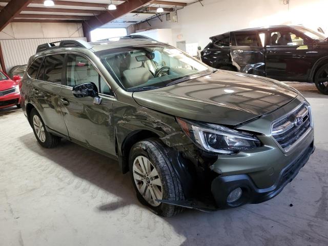  SUBARU OUTBACK 2018 Зеленый