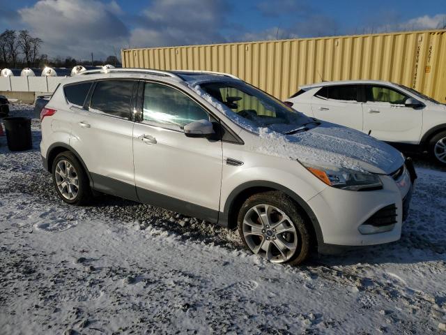  FORD ESCAPE 2015 Белы