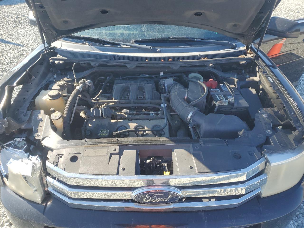 2009 Ford Flex - Image 12