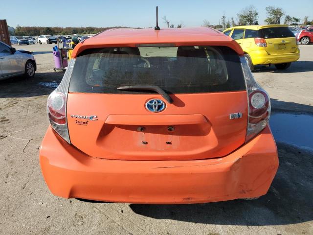  TOYOTA PRIUS 2014 Orange