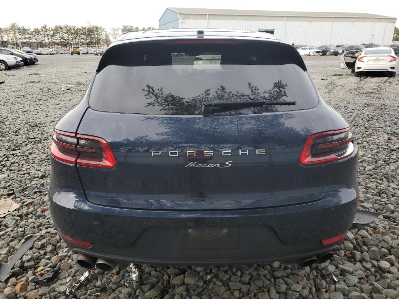 VIN WP1AB2A58FLB64722 2015 PORSCHE MACAN no.6