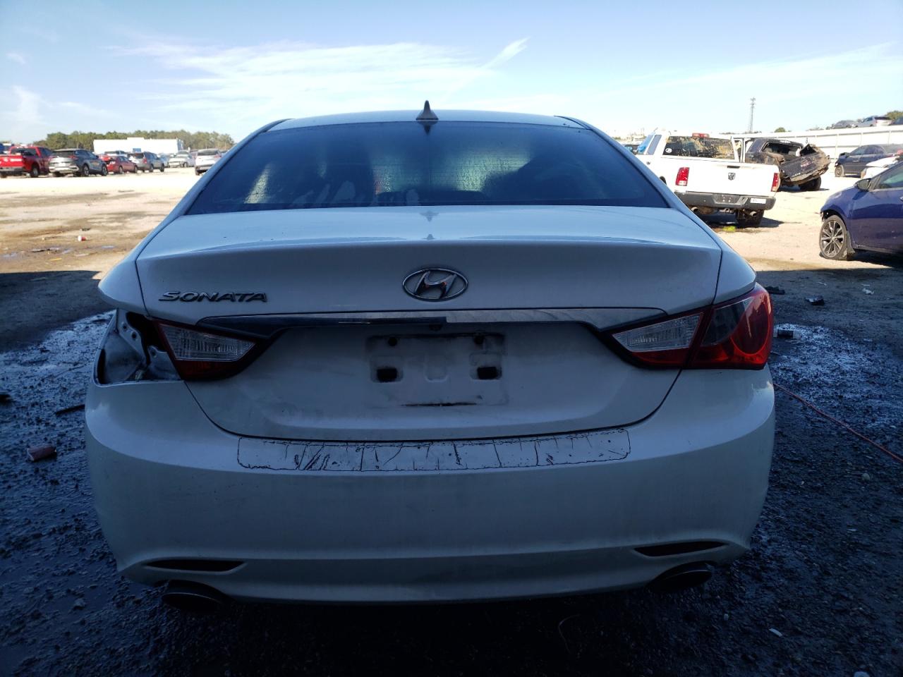 2013 Hyundai Sonata - Image 6