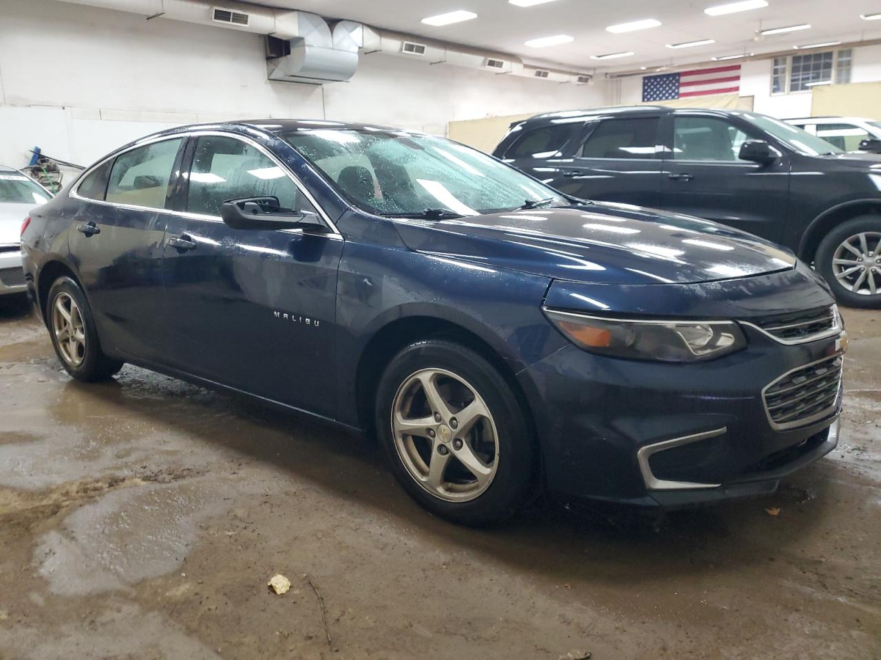 VIN 1G1ZB5ST9JF221724 2018 CHEVROLET MALIBU no.4