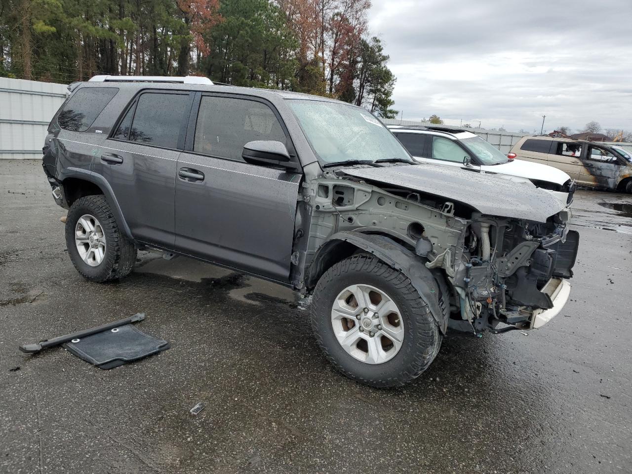 2015 Toyota 4Runner - Image 4