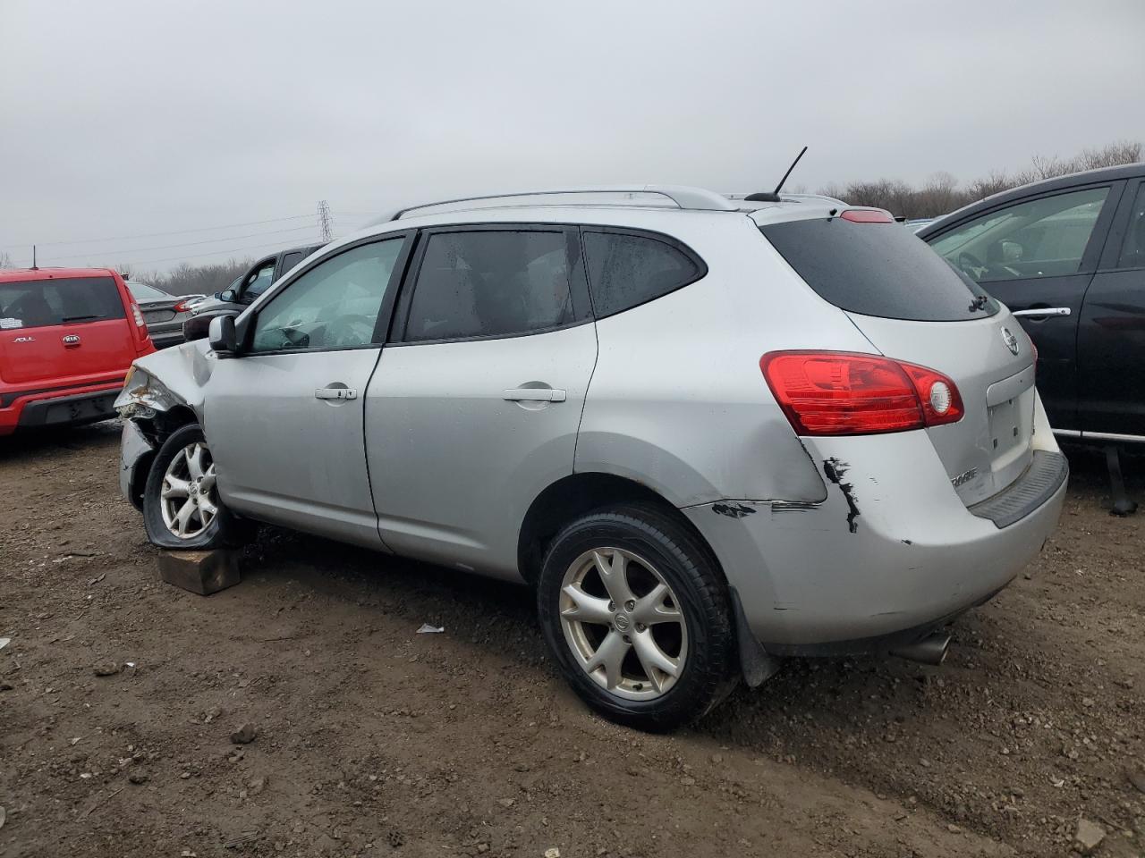 2008 Nissan Rogue - Image 2
