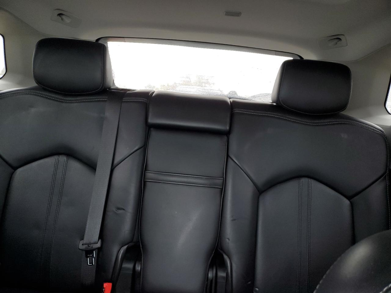 2016 Cadillac SRX - Image 10