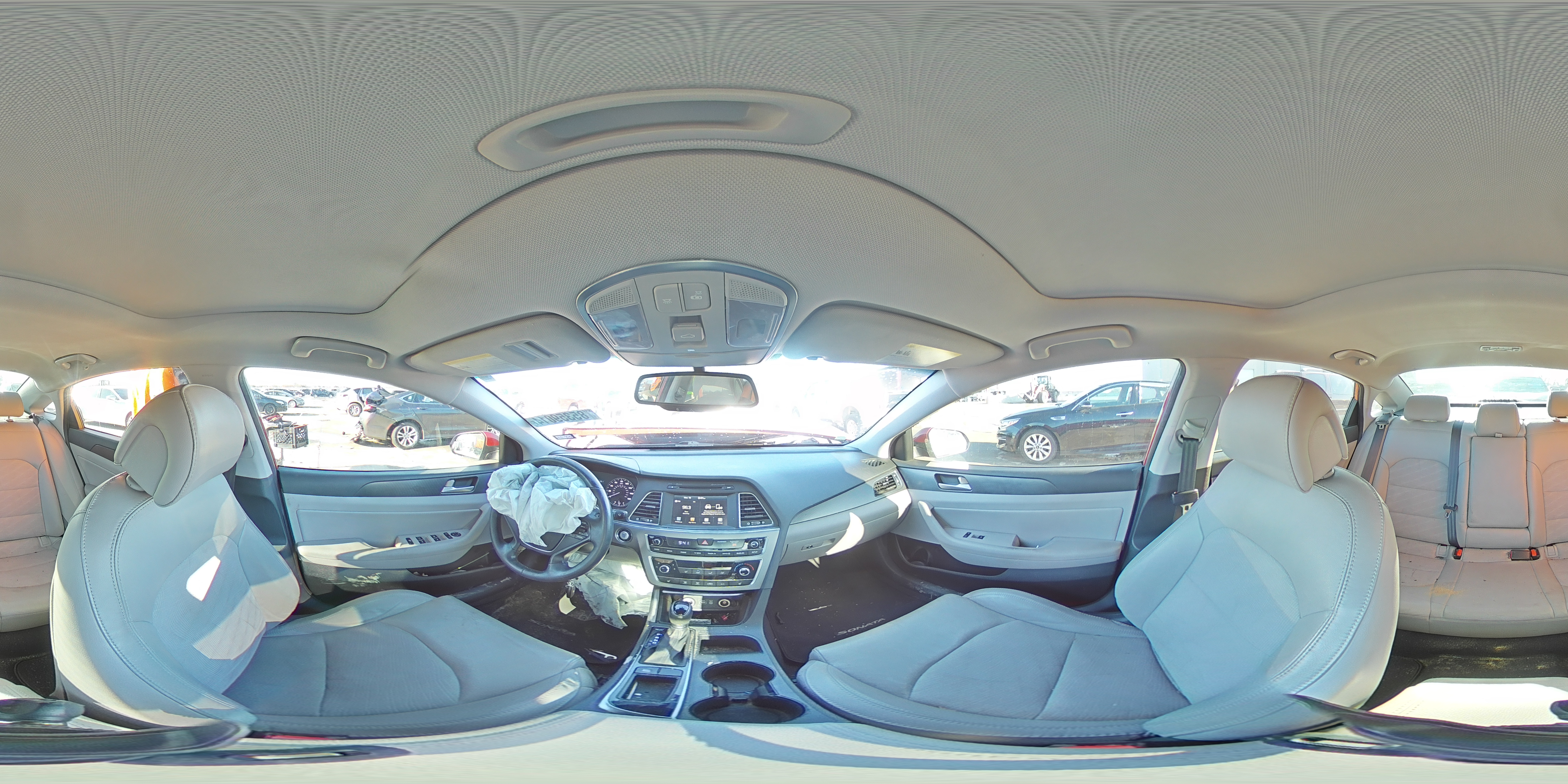 2017 Hyundai Sonata - Image 13