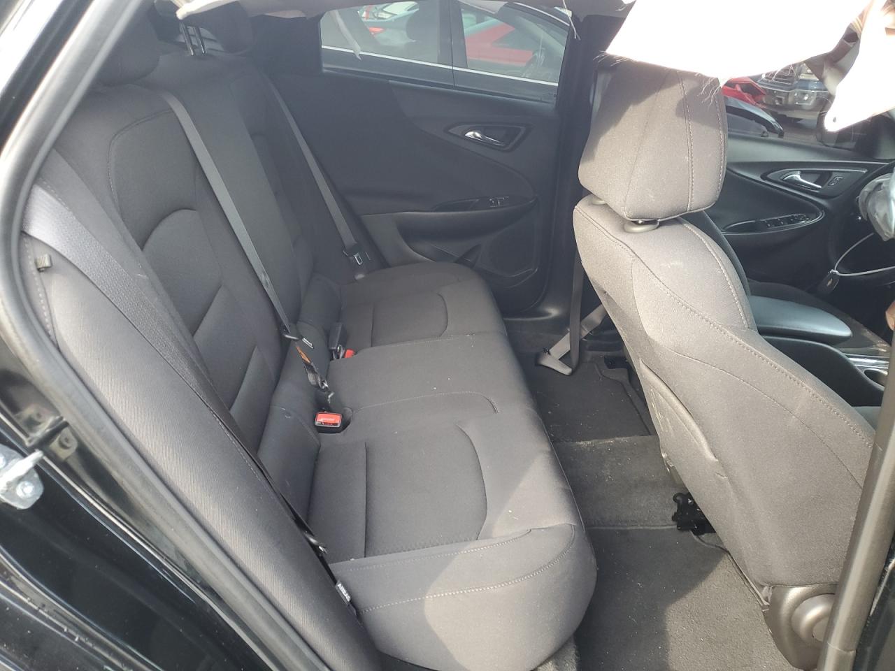 2020 Chevrolet Malibu - Image 10