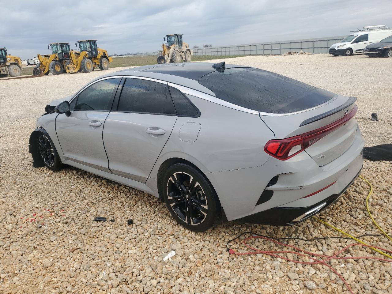 2021 Kia K5 - Image 2