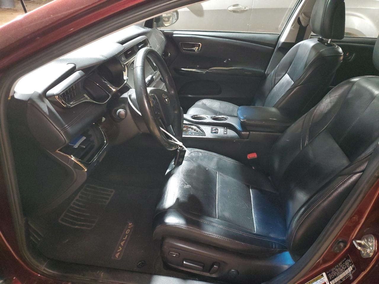2013 Toyota Avalon - Image 7