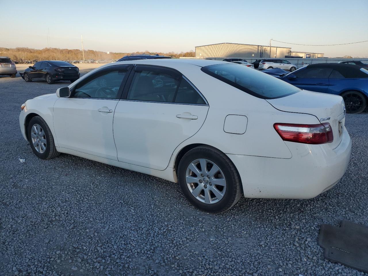 2007 Toyota Camry - Image 2