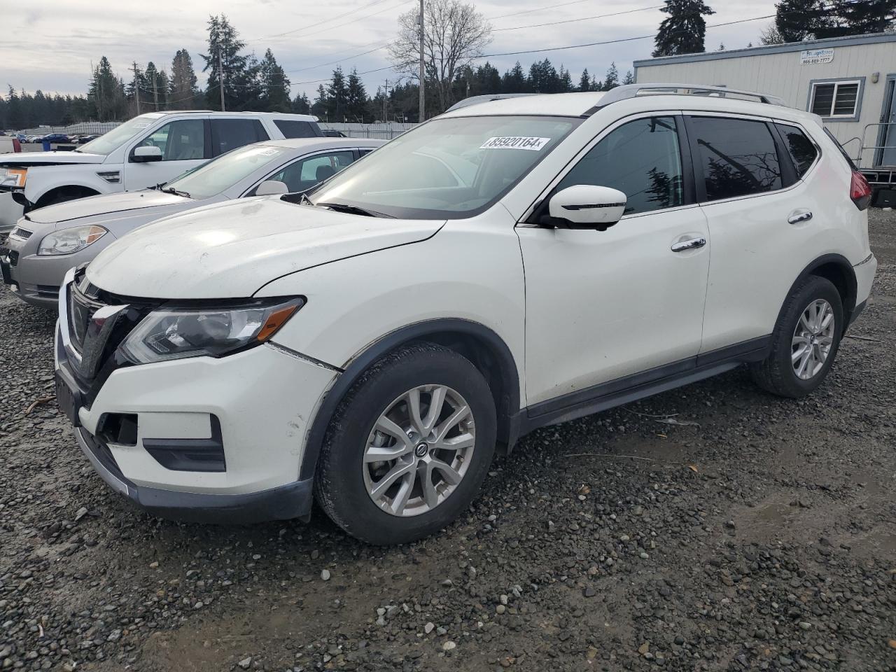 VIN 5N1AT2MTXHC888208 2017 NISSAN ROGUE no.1