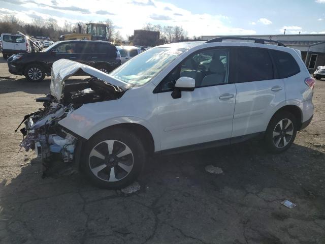  SUBARU FORESTER 2017 Белы