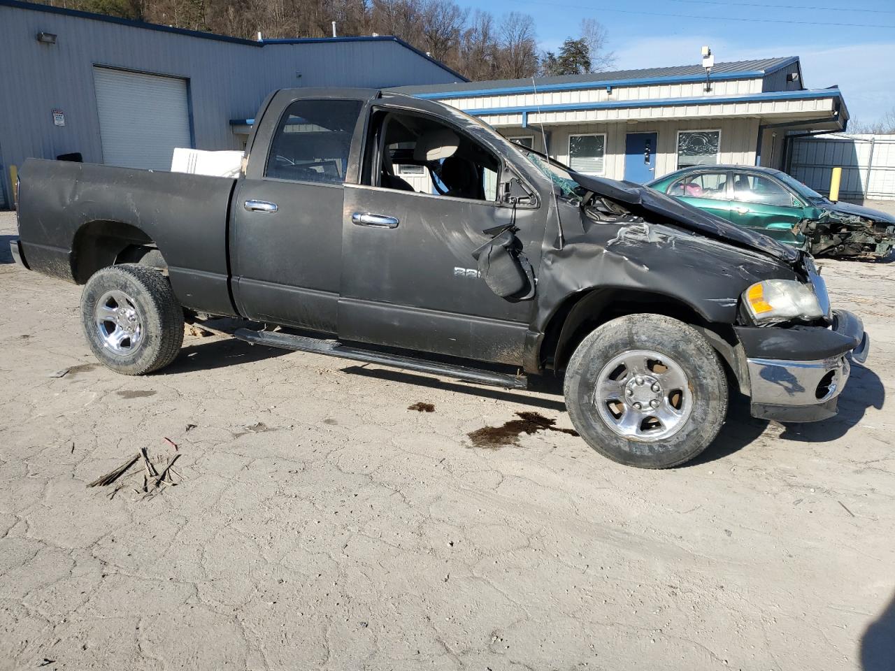 2003 Dodge RAM - Image 4