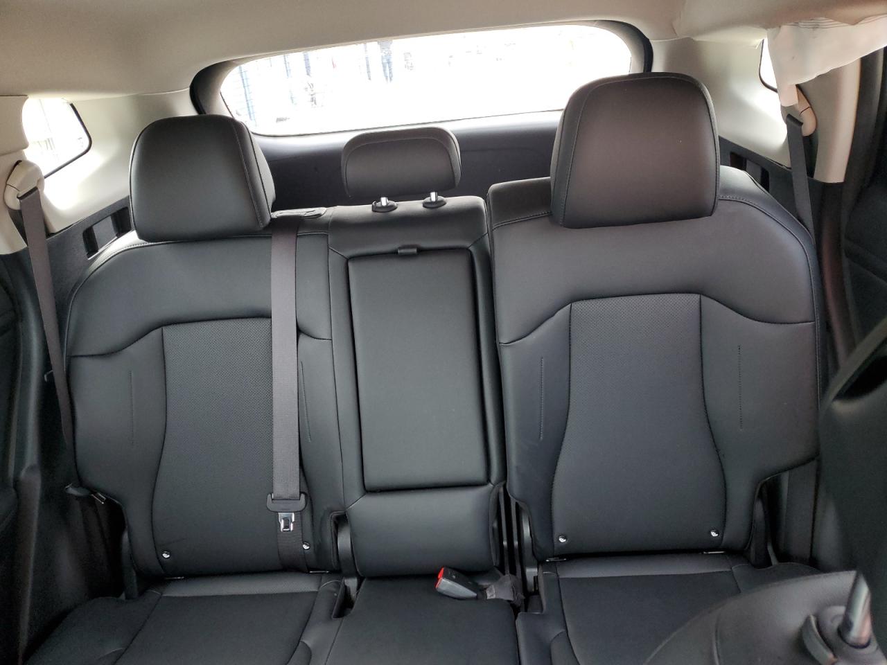 2023 Kia Sportage - Image 10