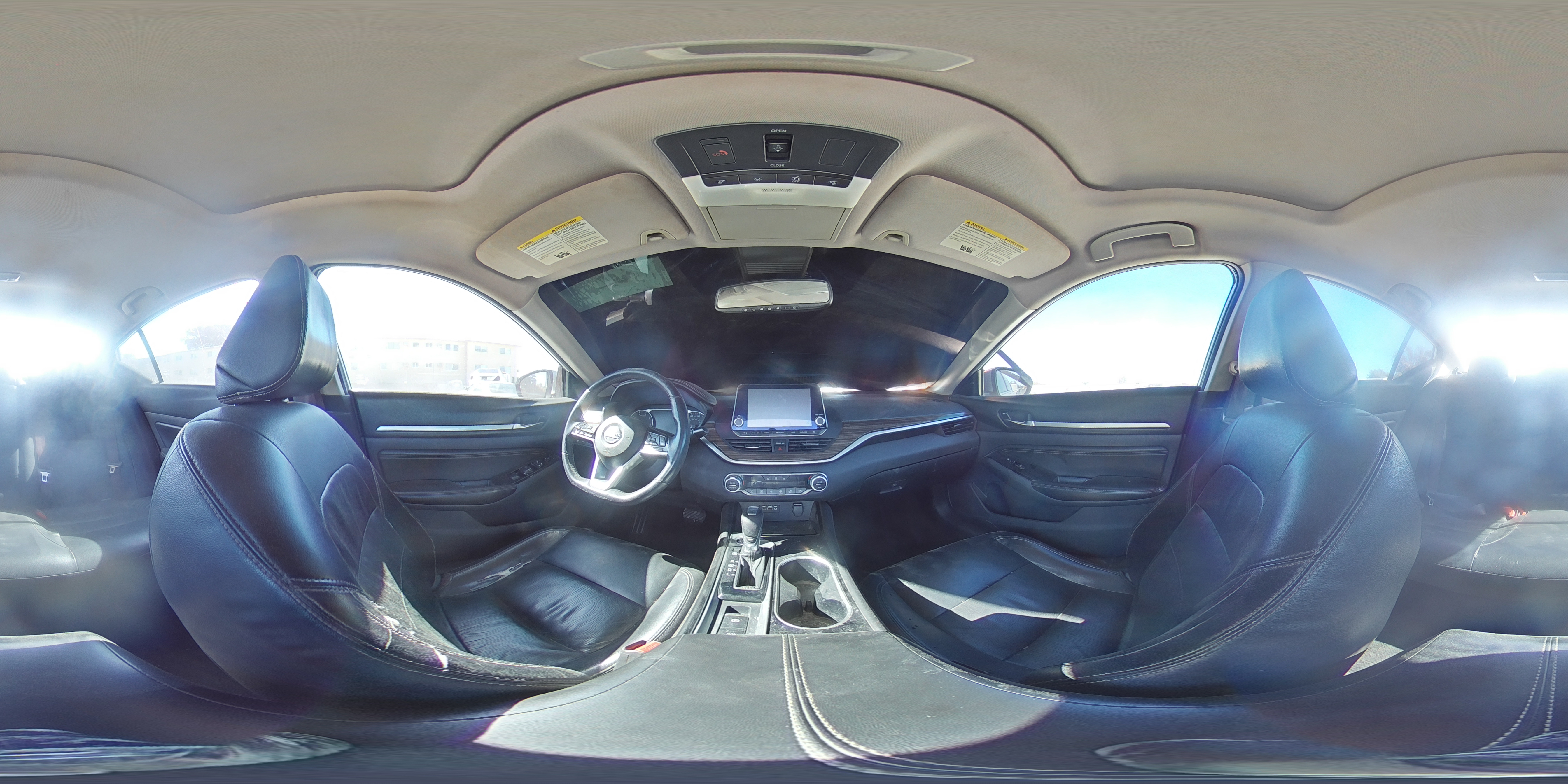 2020 Nissan Altima - Image 15