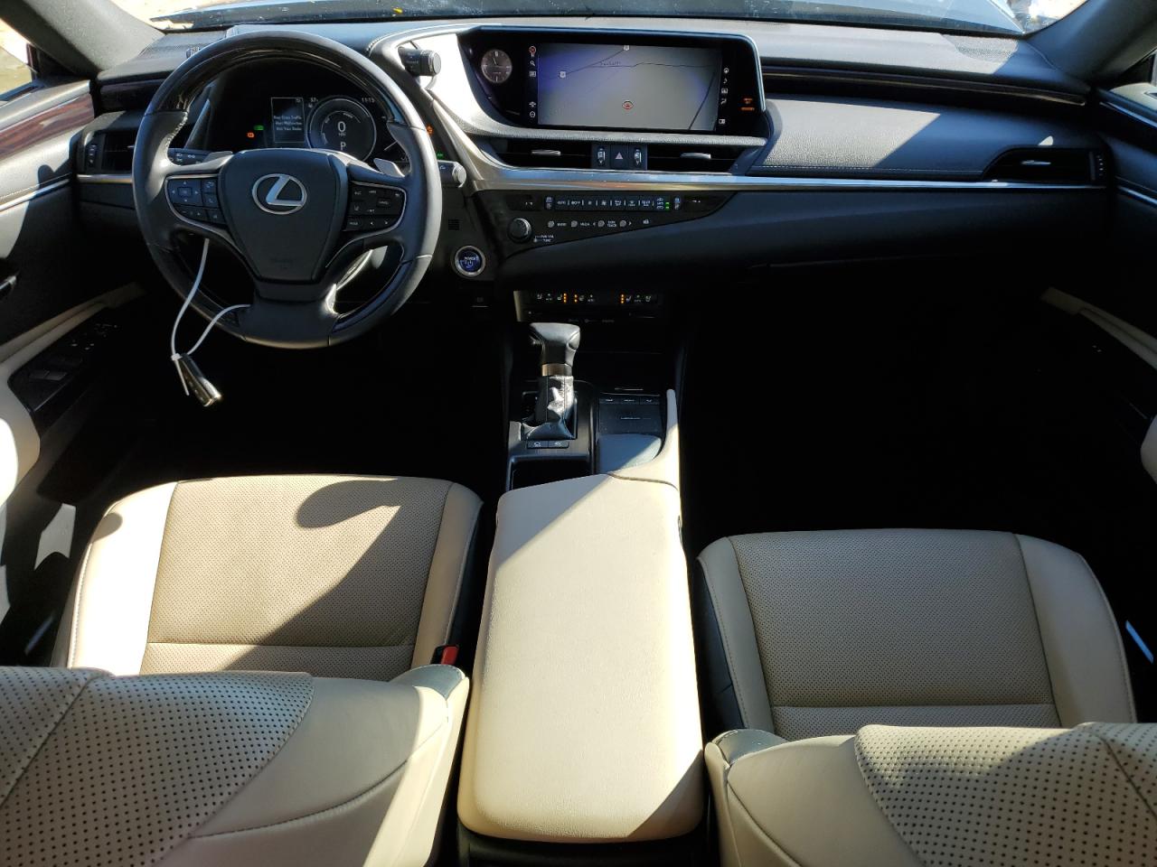 2020 Lexus ES - Image 8