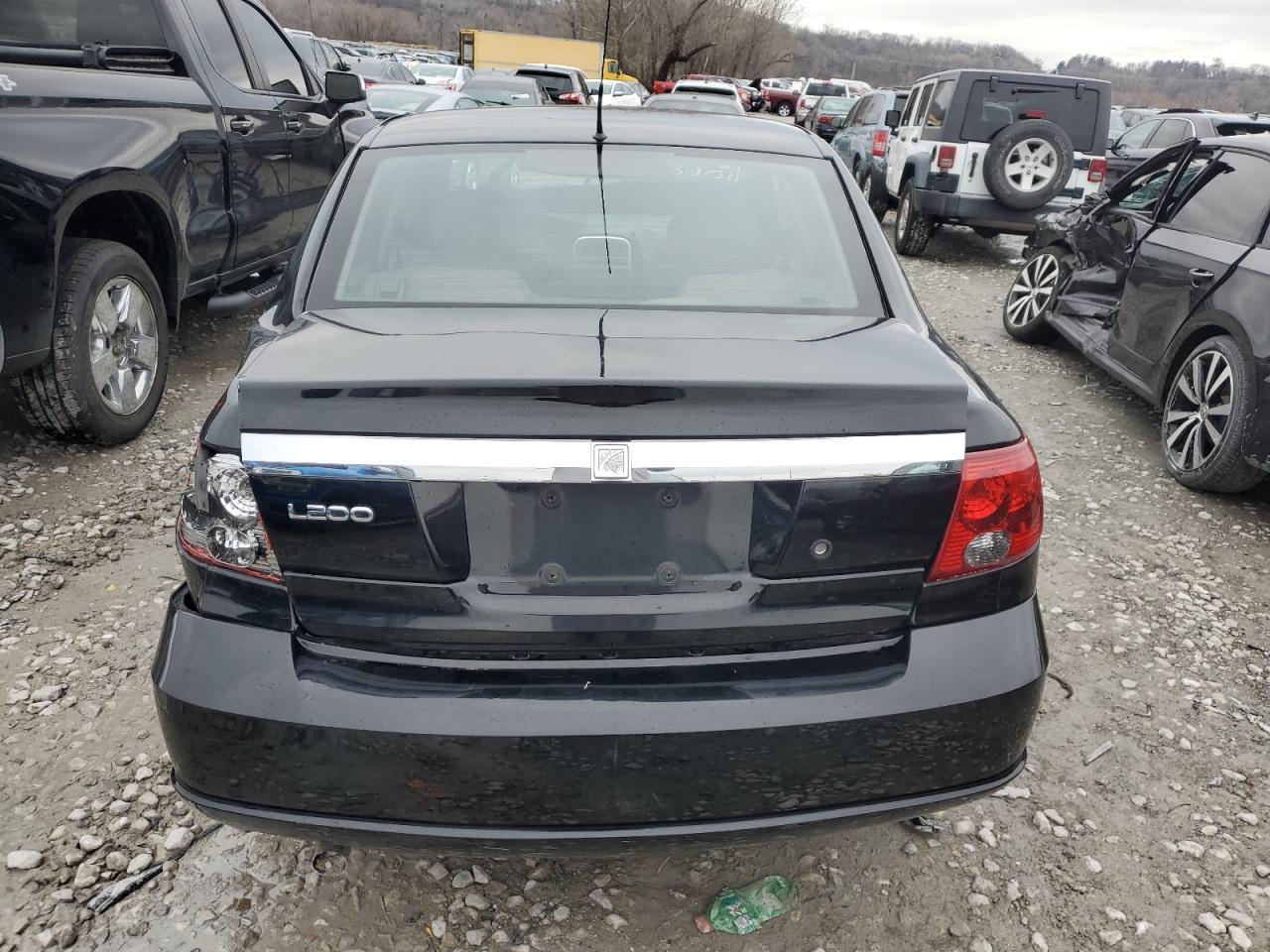 2003 Saturn SL - Image 6