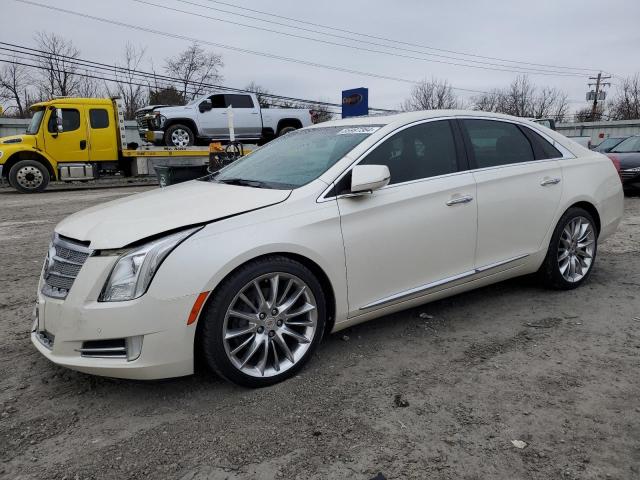  CADILLAC XTS 2013 Белы