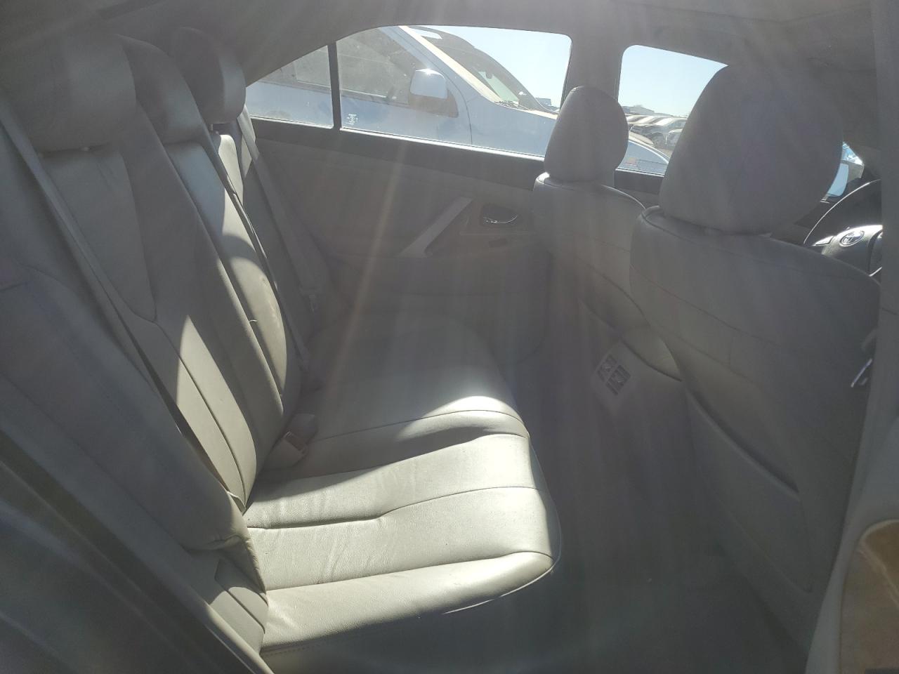 2007 Toyota Camry - Image 11