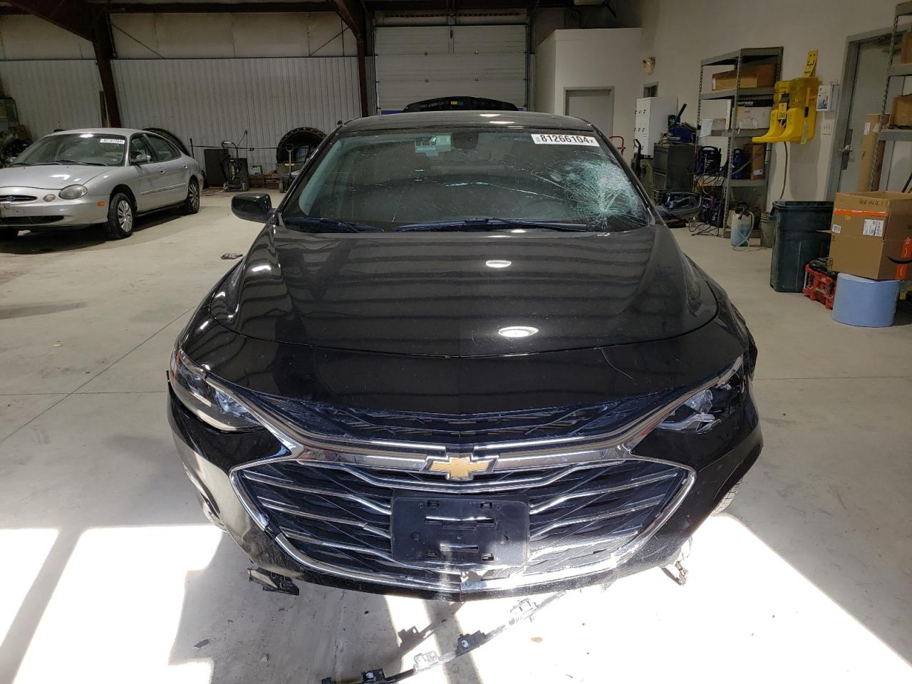 2023 Chevrolet Malibu - Image 5