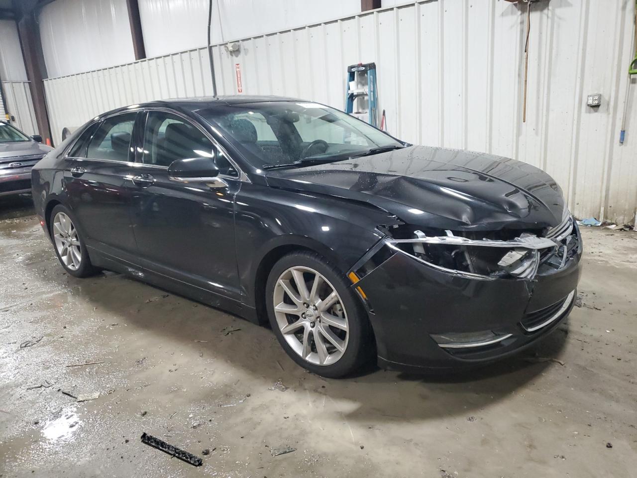 2013 Lincoln MKZ - Image 4