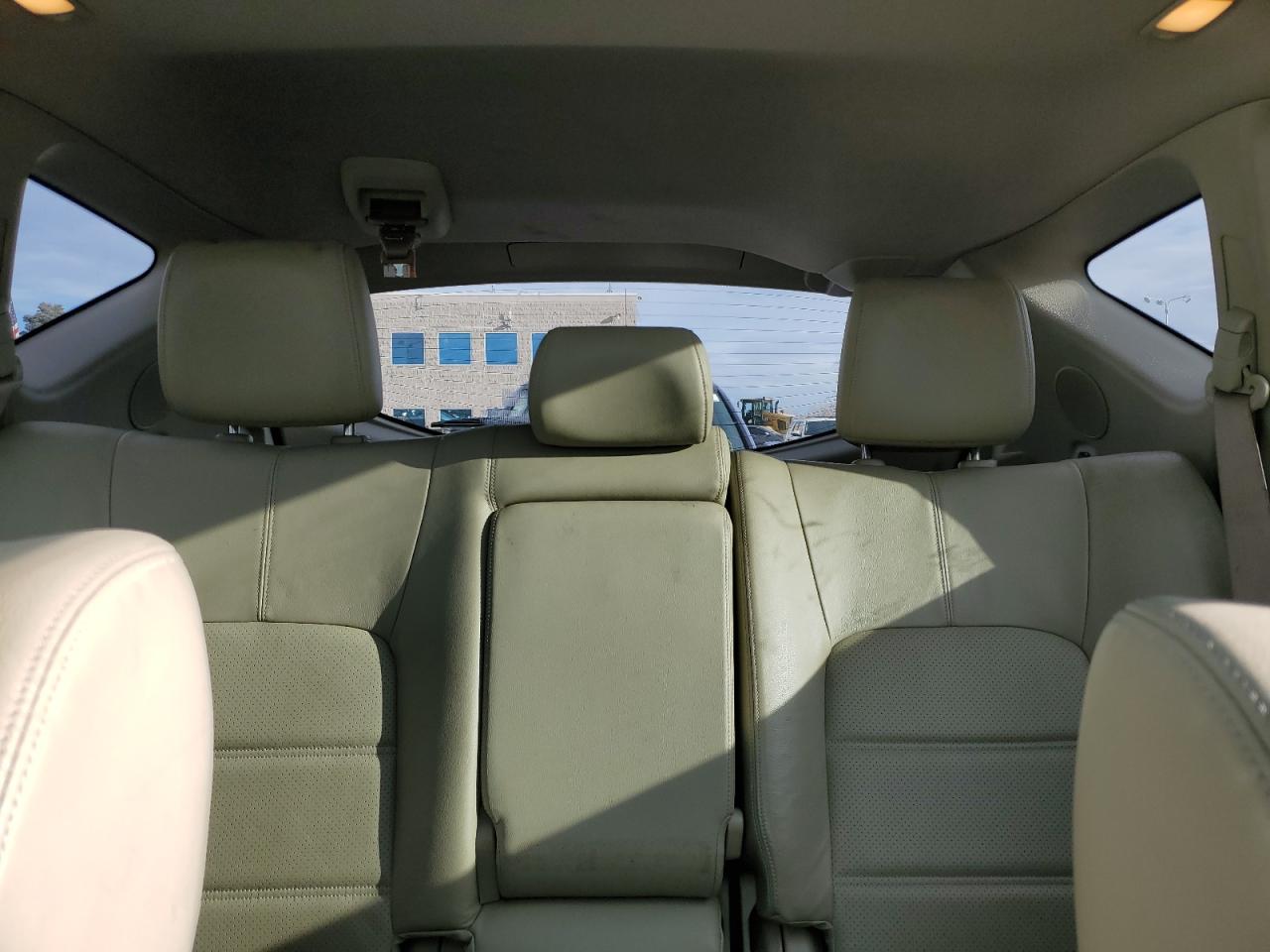 2011 Nissan Murano - Image 10