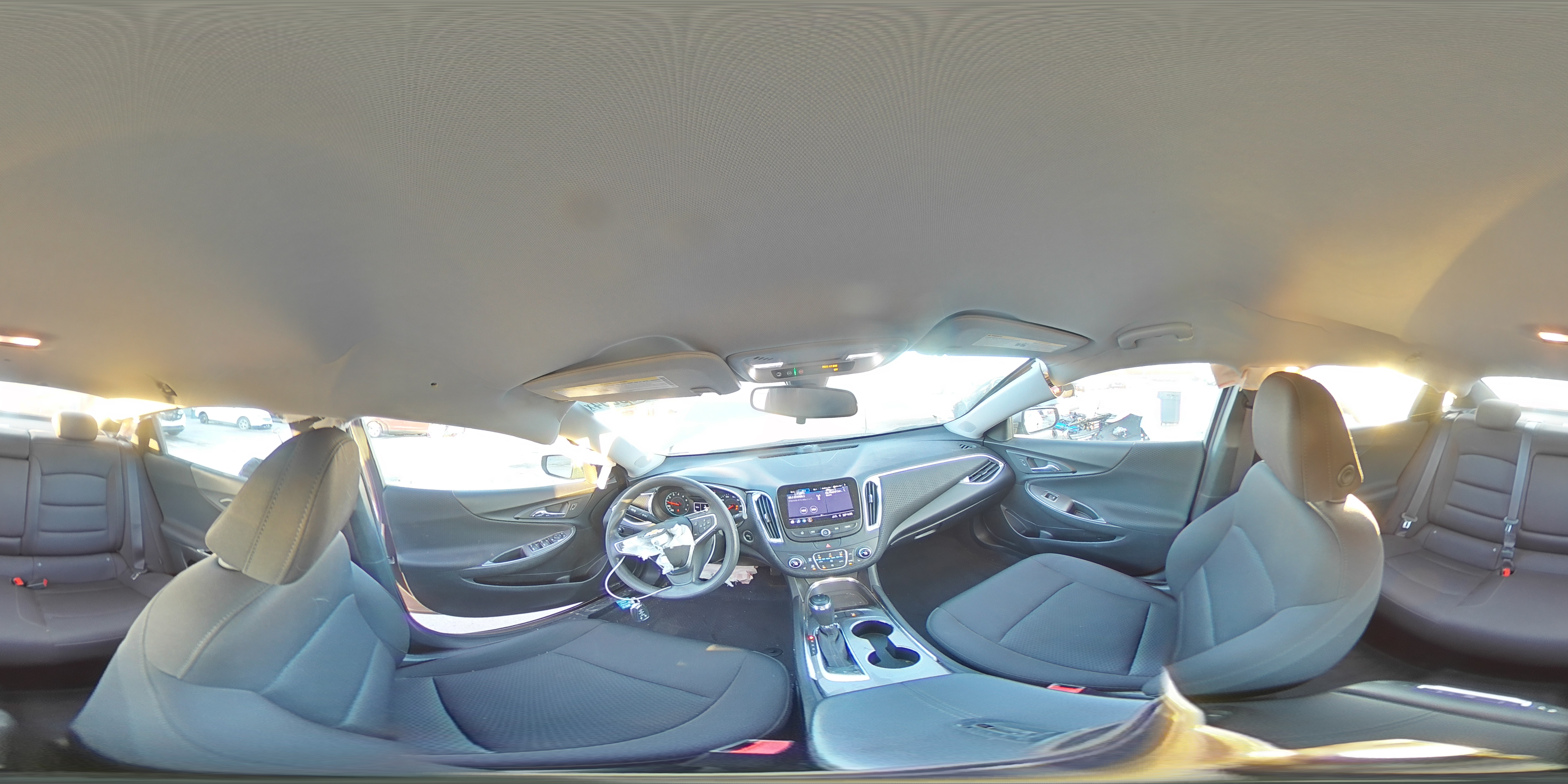 2019 Chevrolet Malibu - Image 13