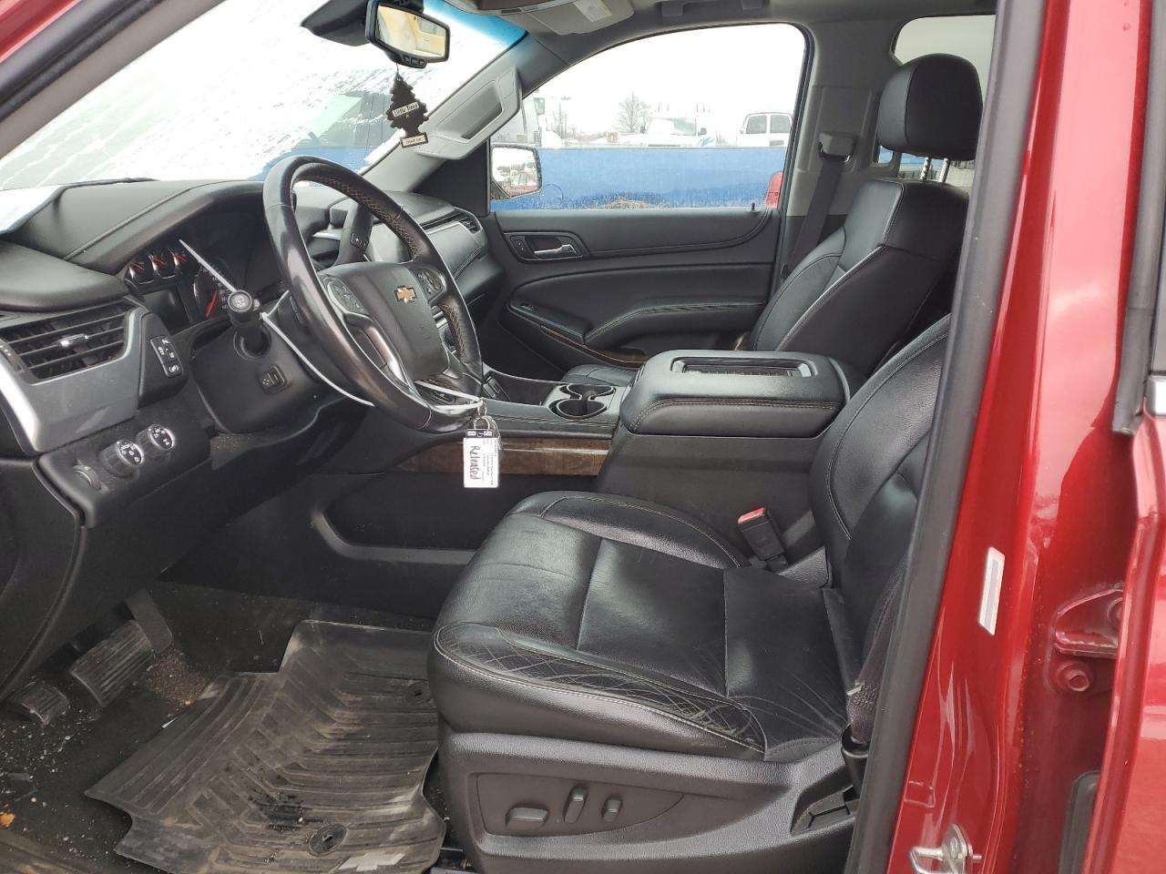 2015 Chevrolet Suburban - Image 7