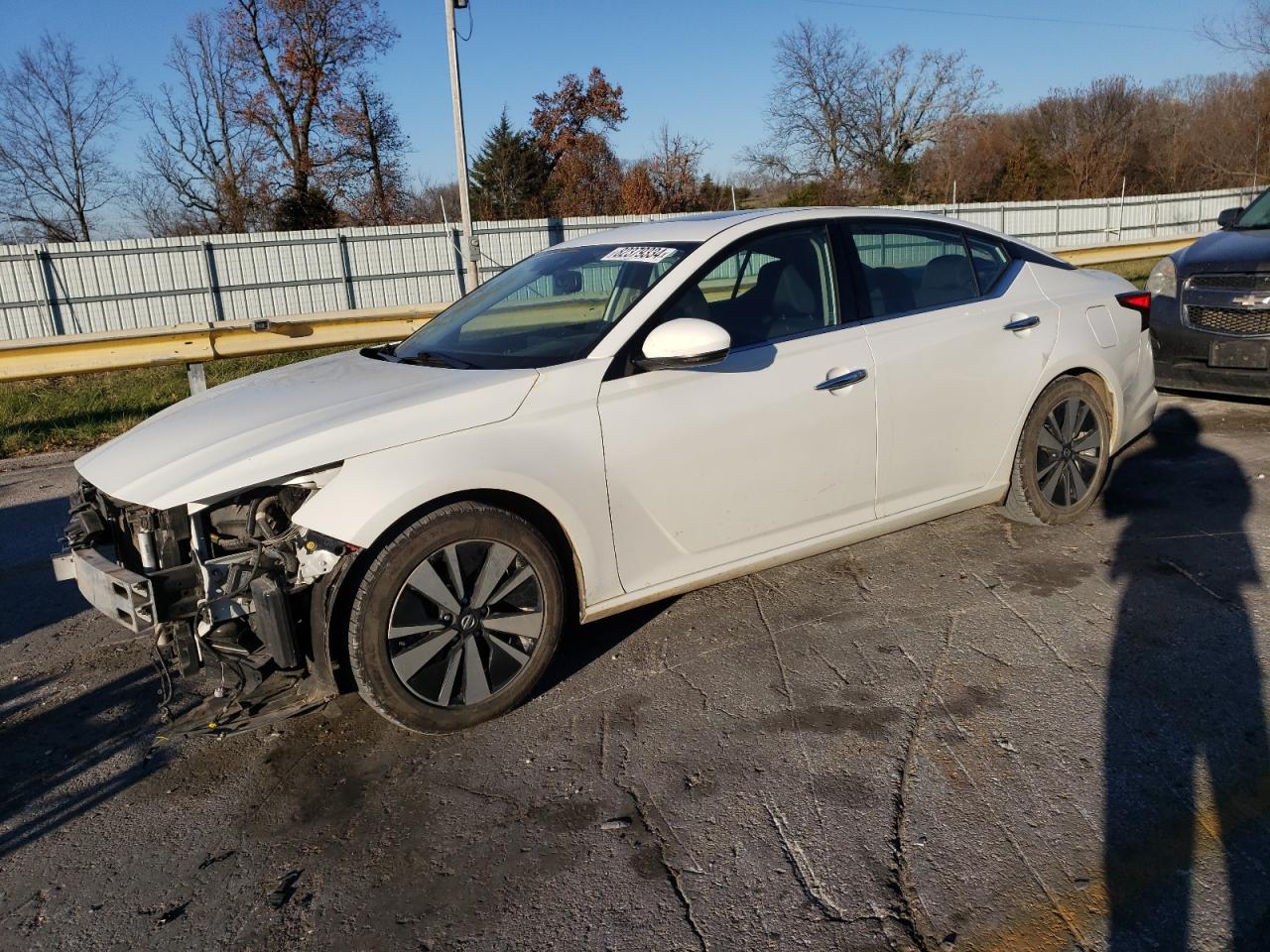 2019 Nissan Altima - Image 1