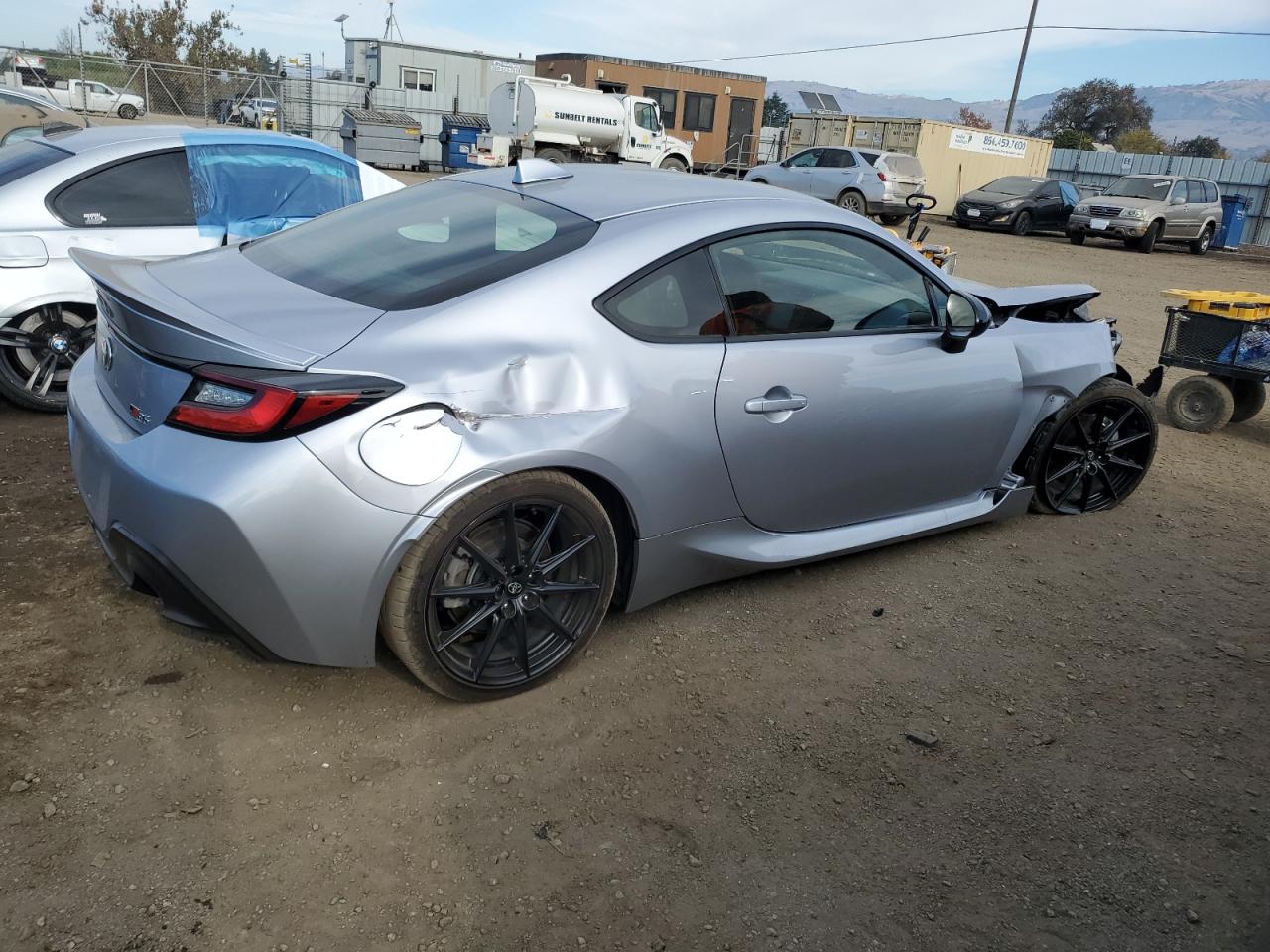 2022 Toyota GR 86 - Image 3