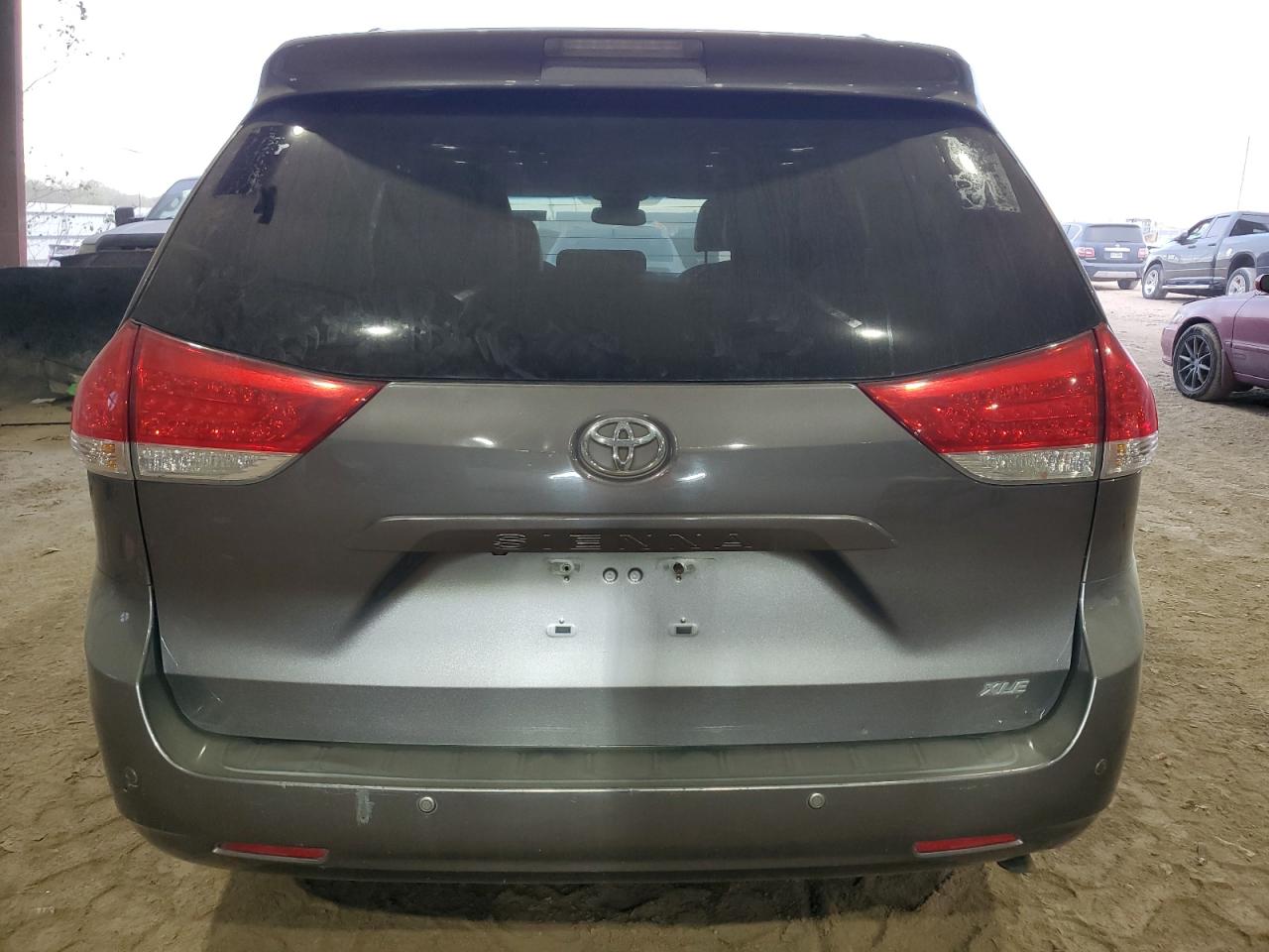 VIN 5TDYK3DC2ES474507 2014 TOYOTA All Models no.6