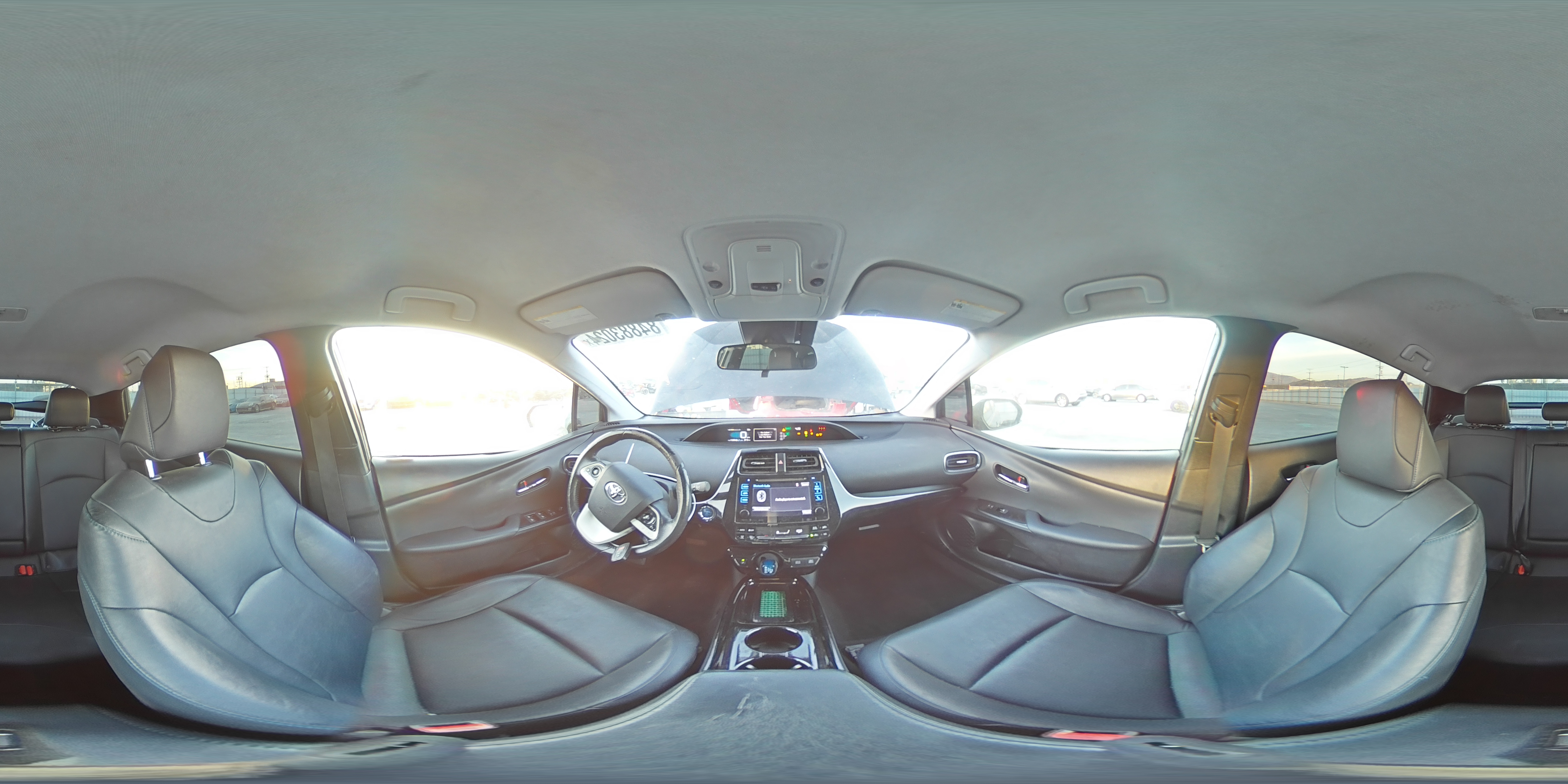 2017 Toyota Prius - Image 13