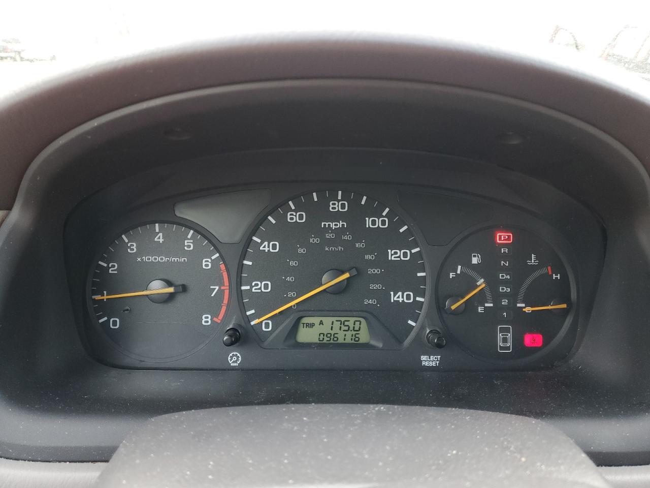 1999 Honda Accord - Image 9